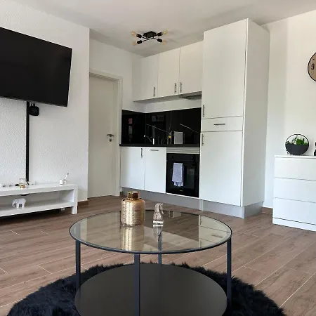 Nuit D Or Lux Gare Apartment *