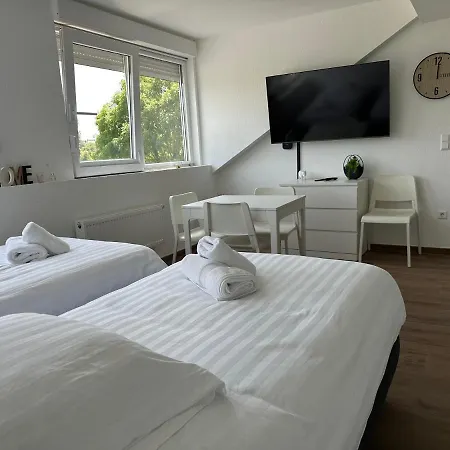 Nuit D Or Lux Gare *